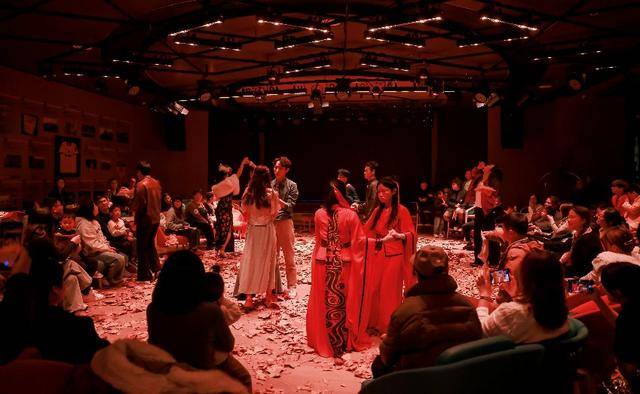 丁一滕戲劇工作室啟幕，戲劇孵化基地啟用文旅戲劇新生態