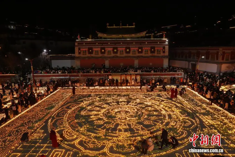 藏傳佛教聖地青海塔爾寺迎“燃燈日”