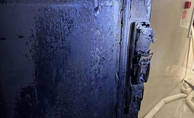 深夜，家中突發大火！“元兇”竟是窗簾？