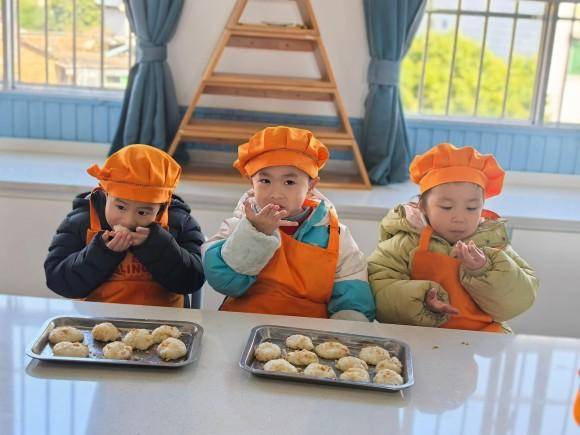 舌尖上的客家味—尋烏縣幼兒園（石田心園）美食坊打餈粑活動紀實