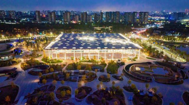 “文化頂流”獎項等身，北京城市圖書館再獲國際大獎