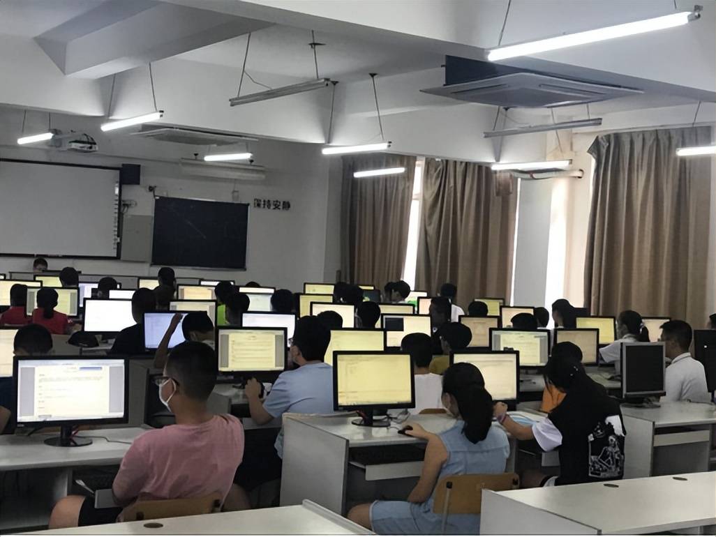 泉州五中2026年資訊學活動開始報名啦（面向小學四五六年級學生）