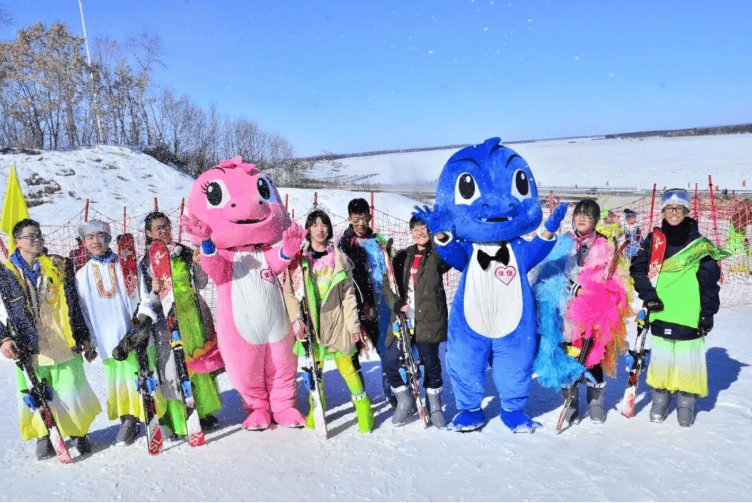 百校學子實習實訓 助力伊春冰雪旅遊持續升溫