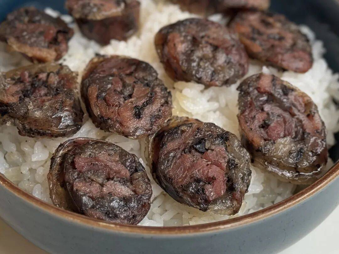 快放假了，美食公司都買些什麼好吃年貨回家？