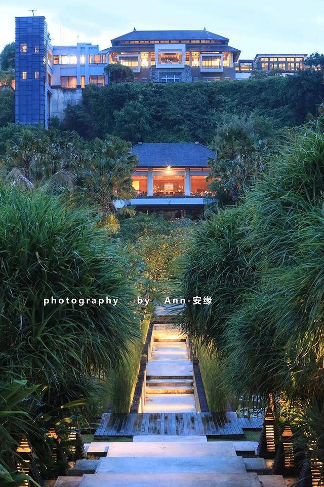 【巴厘島】：“獅王”出手，引爆“王炸美食酒店”！價效比極高！