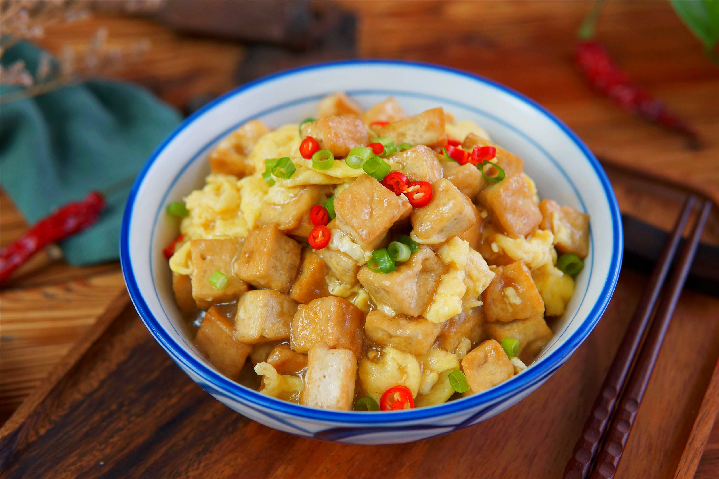 原創臘月二十五，推磨做豆腐，豆腐的5種吃法收藏好，春節囤上福氣