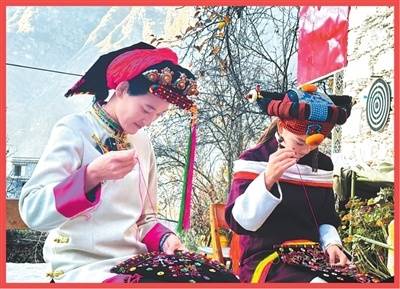 雪山下的“非遺”藏寨（文化中國行·視線·最佳旅遊鄉村）