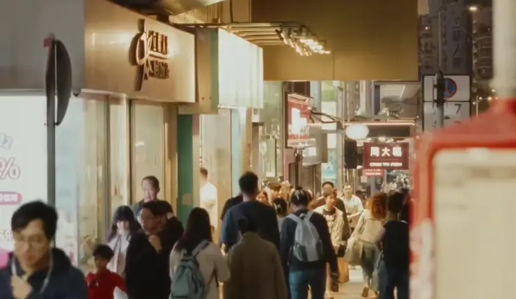 原創不要三金不要彩禮，國外女性為何開始搶嫁中國男人？