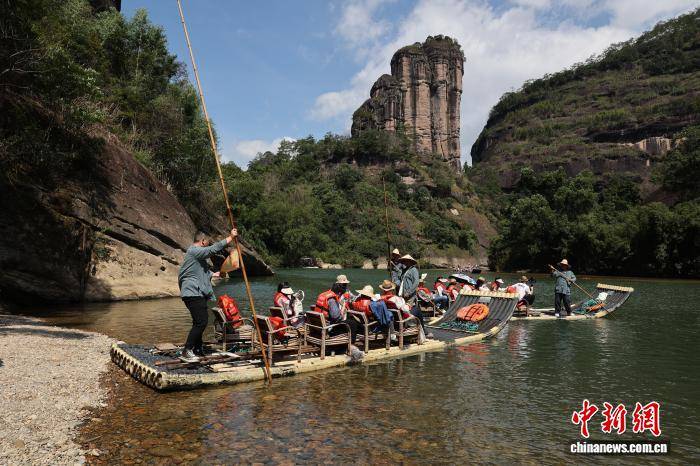 武夷山新春旅遊實現“開門紅” 入境遊復甦勢頭強勁