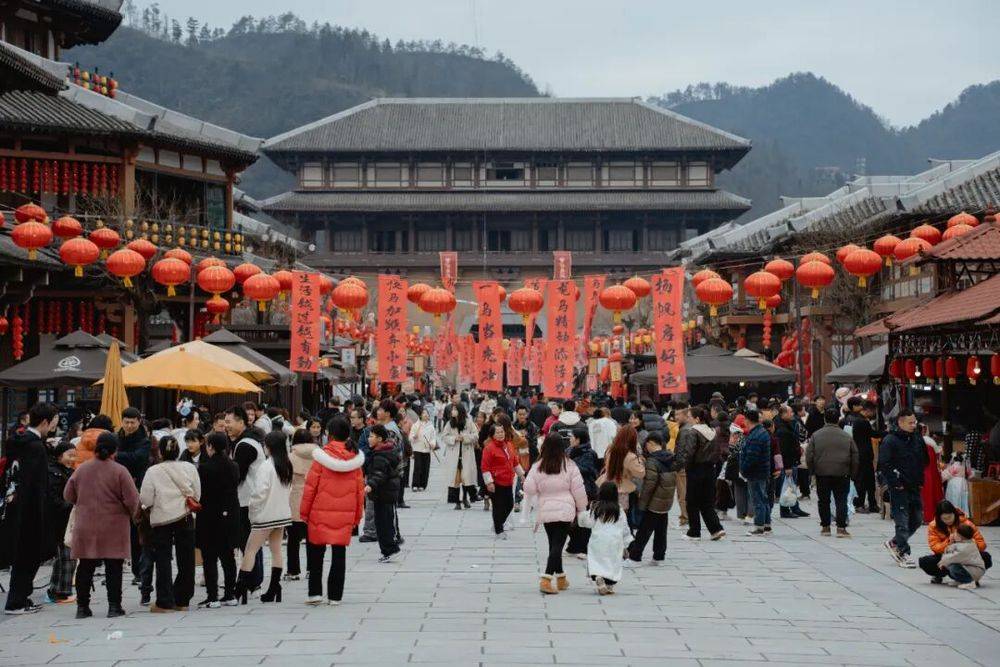 都勻秦漢影視城以“影視+”啟用西南文旅新賽道