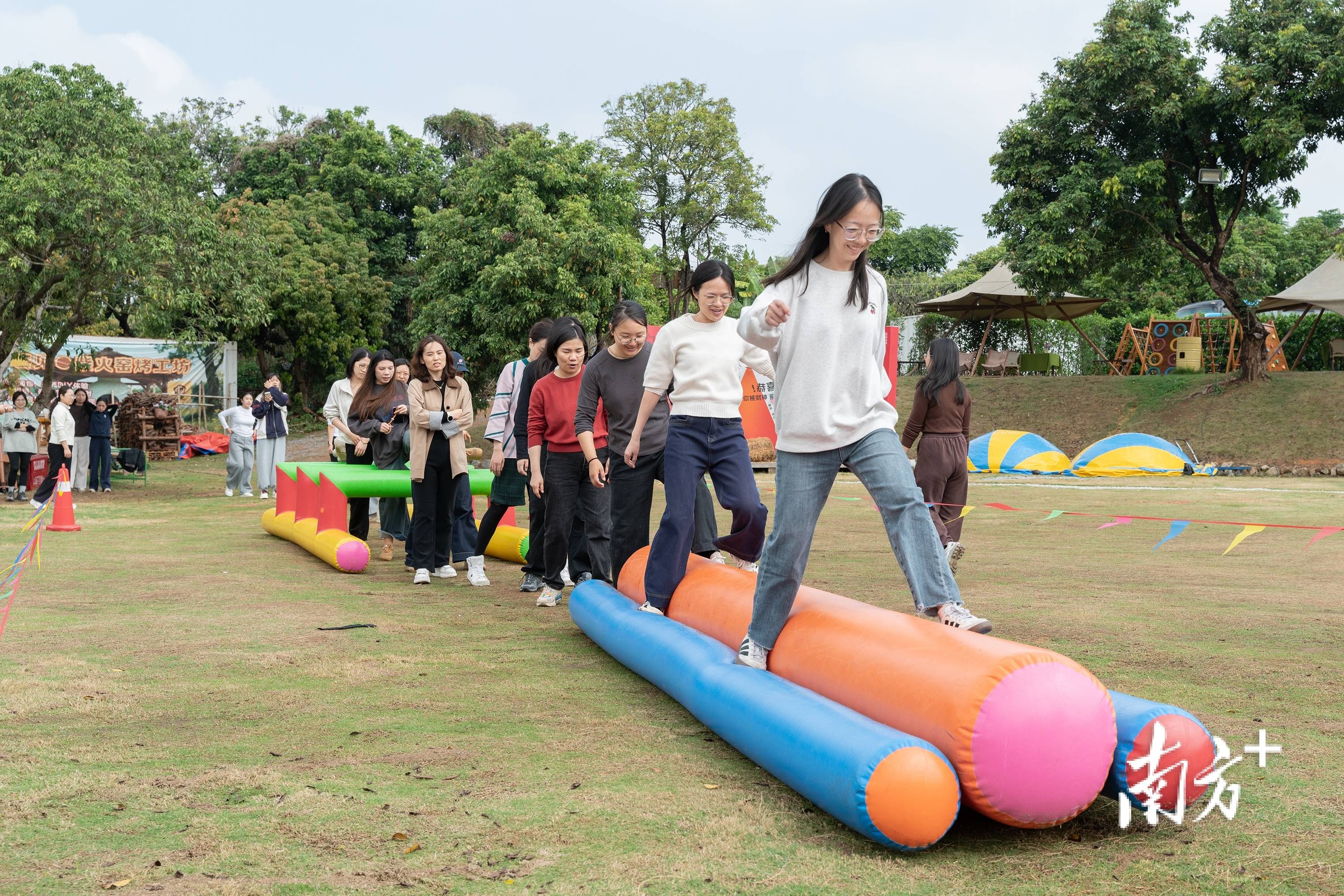光影定格、美食傳情，濱海灣暖心活動致敬“她力量”