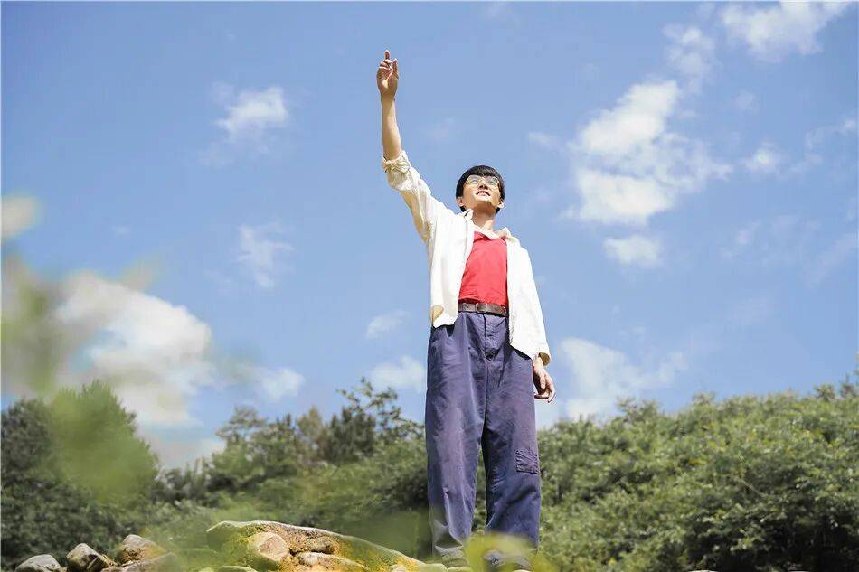 助力弟弟妹妹上大學：家庭第一代大學生的苦與樂