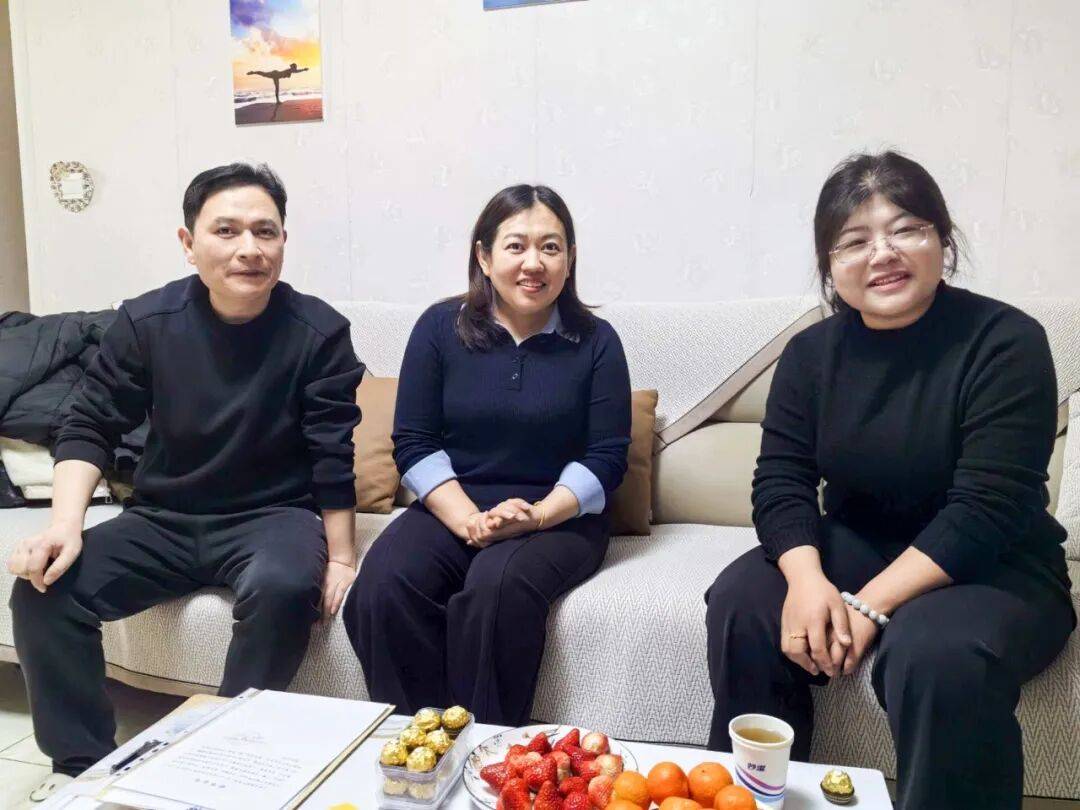 以溫情守護成長，石家莊精英中學開展家訪活動