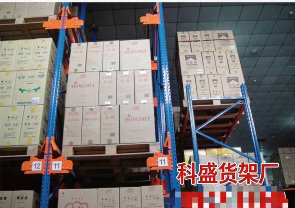 解惑貫通式穿梭貨架、高密度穿梭貨架、橫穿貨架影片哪家比較靠譜