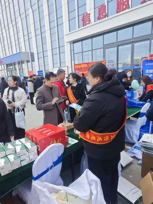 原創3·15消保宣傳進物流港 趣味互動守護金融安全