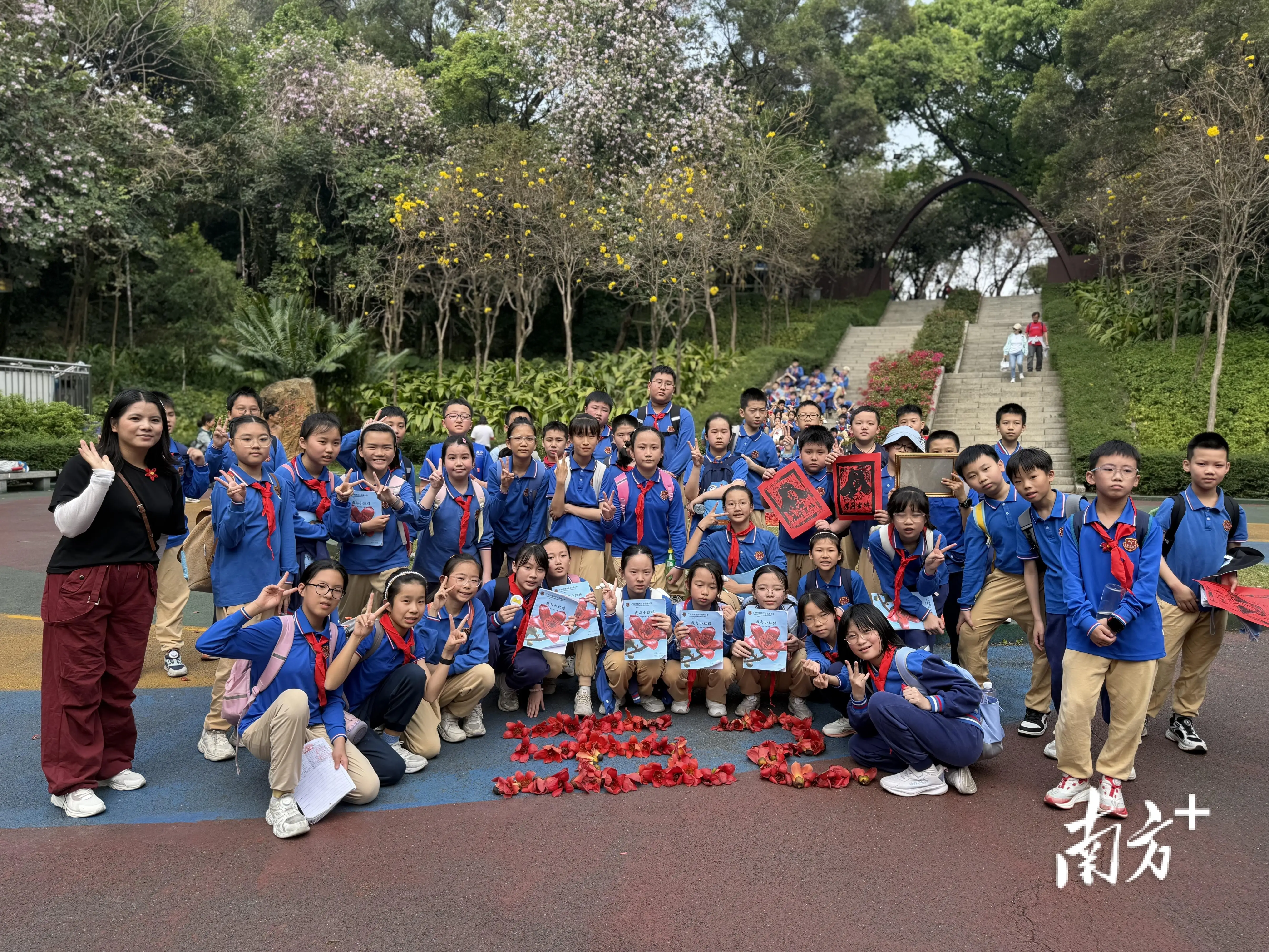 廣州這所小學的“行走思政課”，讓英雄精神觸手可及
