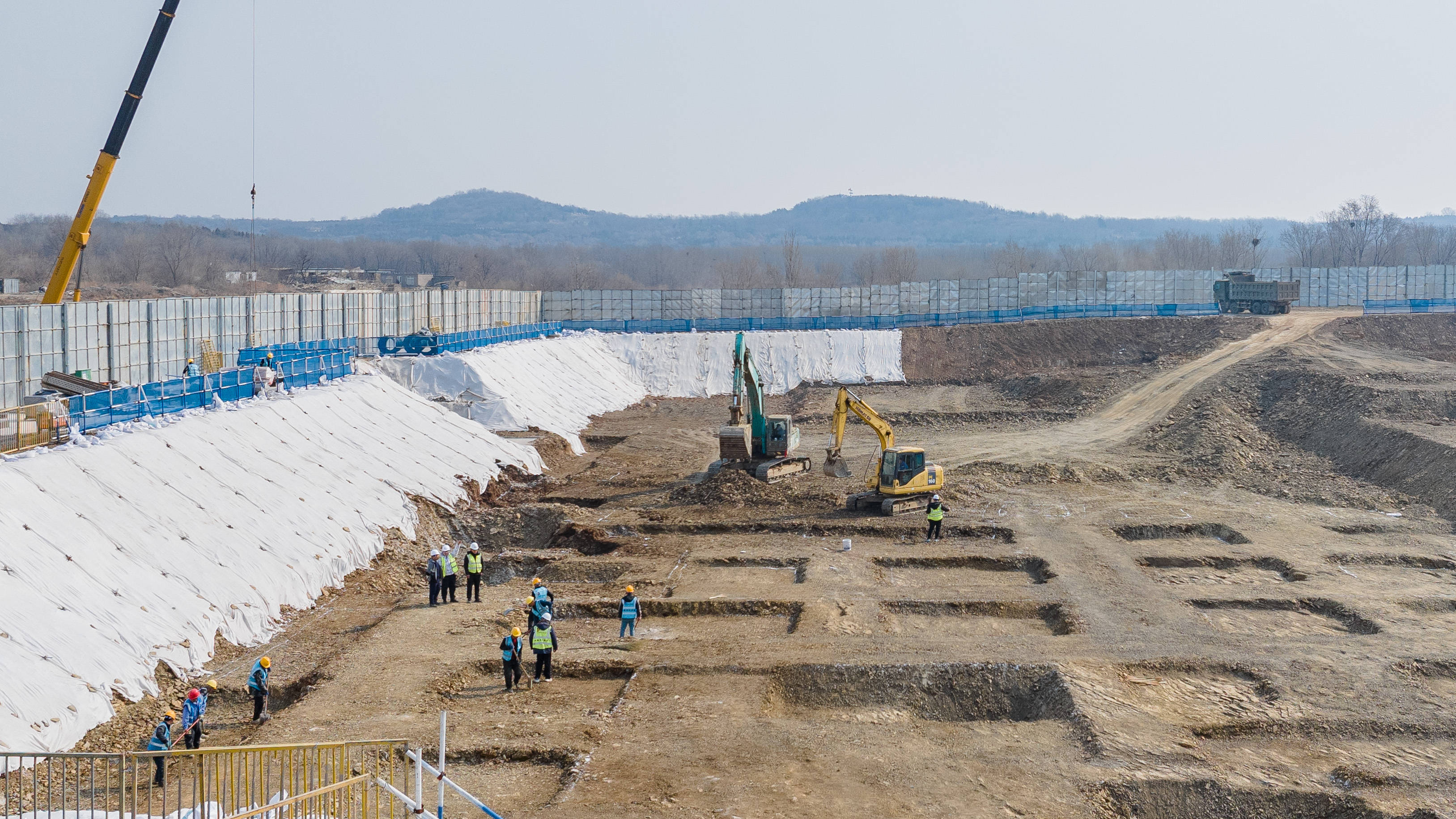 長興島第二初級中學專案全面開工、建設正酣