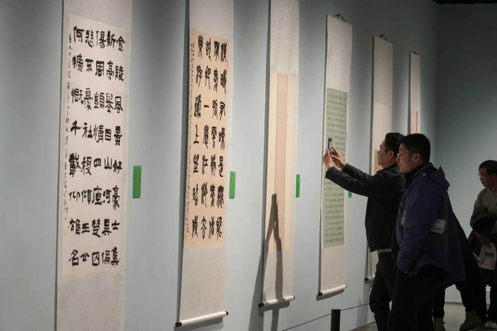 國展×省展，長沙今天被書法刷屏了