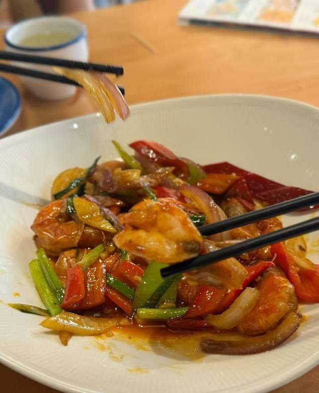 三亞美食，特色烤乳豬和海鮮，值得打卡！