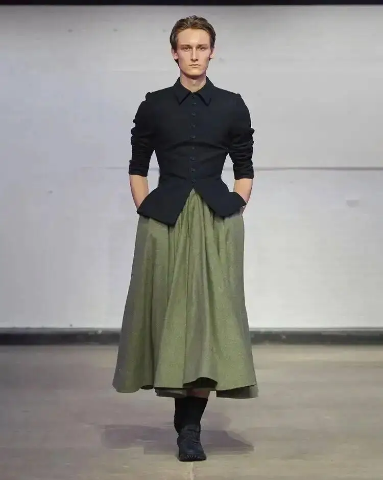 服裝畢業設計釋出 | 2026中央聖馬丁藝術與設計學院-研究生服裝畢業秀！