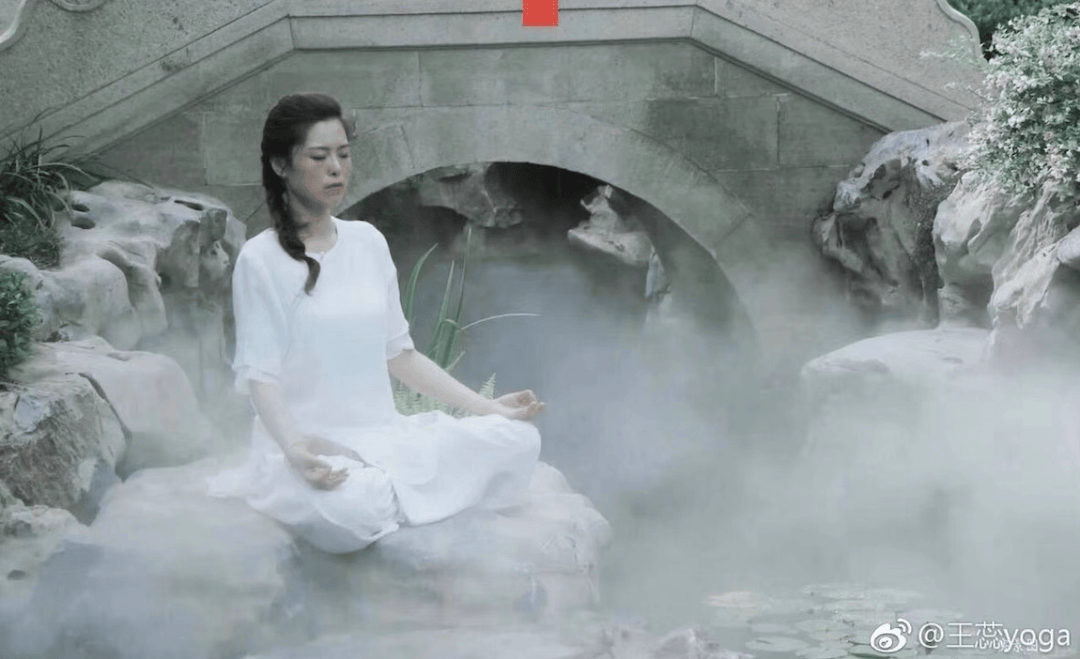 女性最佳“絕經期”已公佈，不是45歲，而是這個數，越接近越健康!