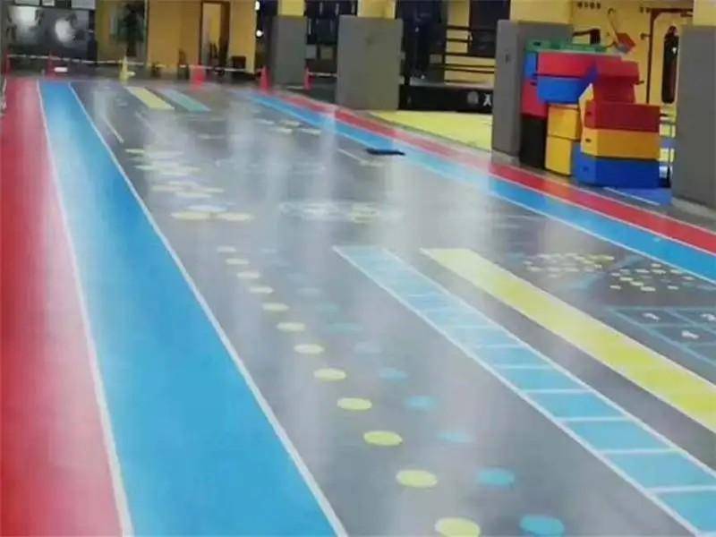 2026年舞蹈室塑膠地板廠家選型指南：適配舞蹈教學與排練多場景