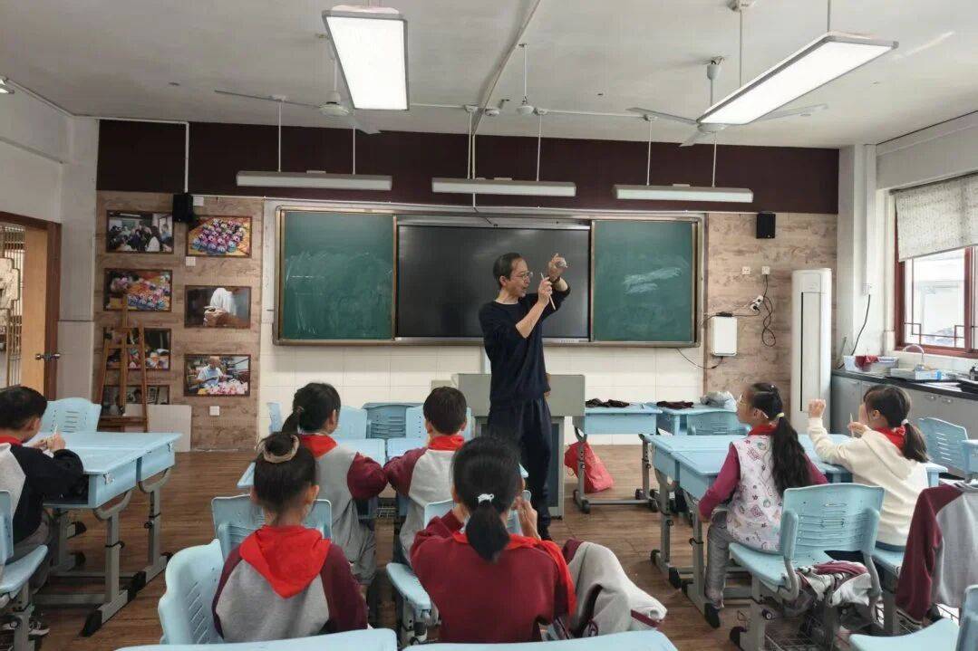 紫砂體驗課程走進蘇州市山塘中心小學