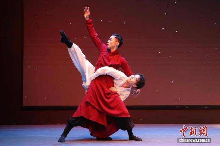 《遇見江西》南昌上演 用舞蹈講述“人傑地靈”