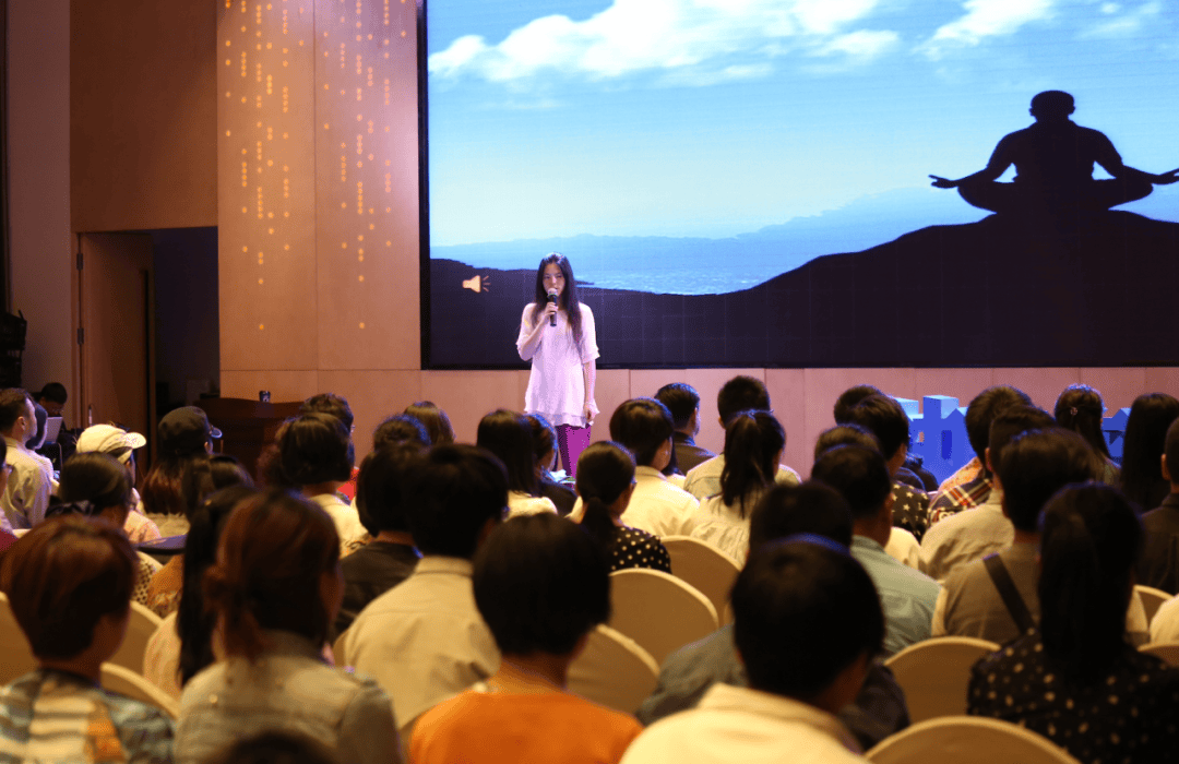 女性“黃金體重”已公佈，不是100斤，而是這個數，越接近越年輕健康！