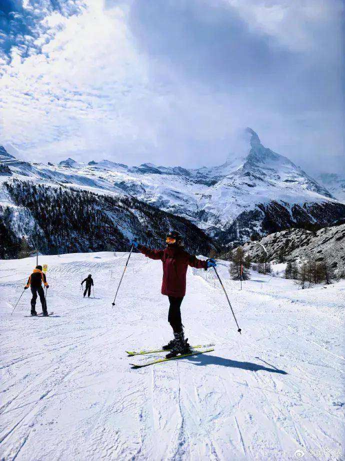 原創離婚後的黃聖依，已出國瑞士留學深造工商管理，最新發文曬留學生活